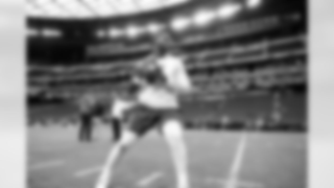 Quarterback Shedeur Sanders (12) before a NFL football game between the Cleveland Browns and Las Vegas Raiders on November 23, 2025 at Allegiant Stadium.