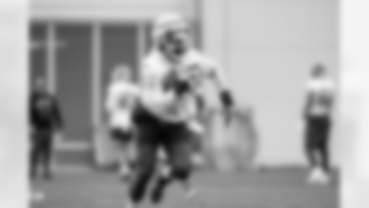 Tight end David Njoku (85) during practice at CrossCountry Mortgage Campus on November 3, 2025.