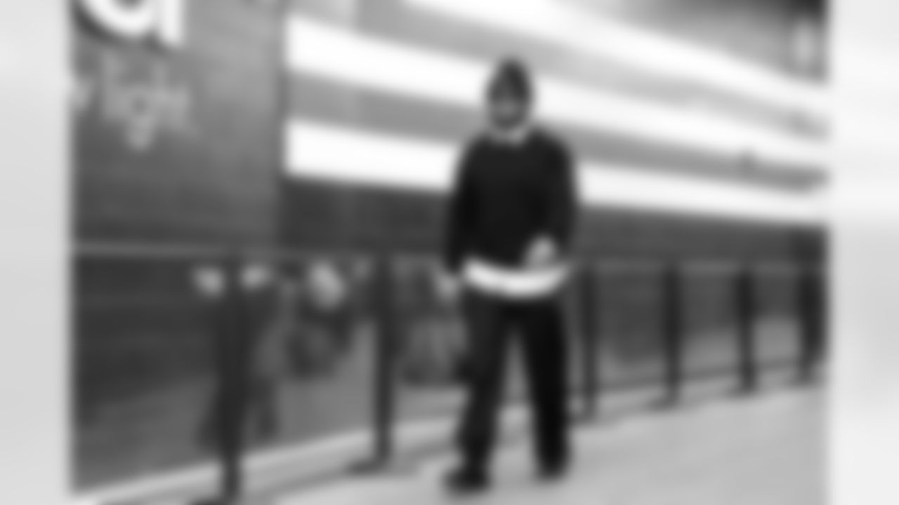 Linebacker Easton Mascarenas-Arnold (42) before a NFL football game between the San Francisco 49ers and Cleveland Browns on November 30, 2025 at Huntington Bank Field.