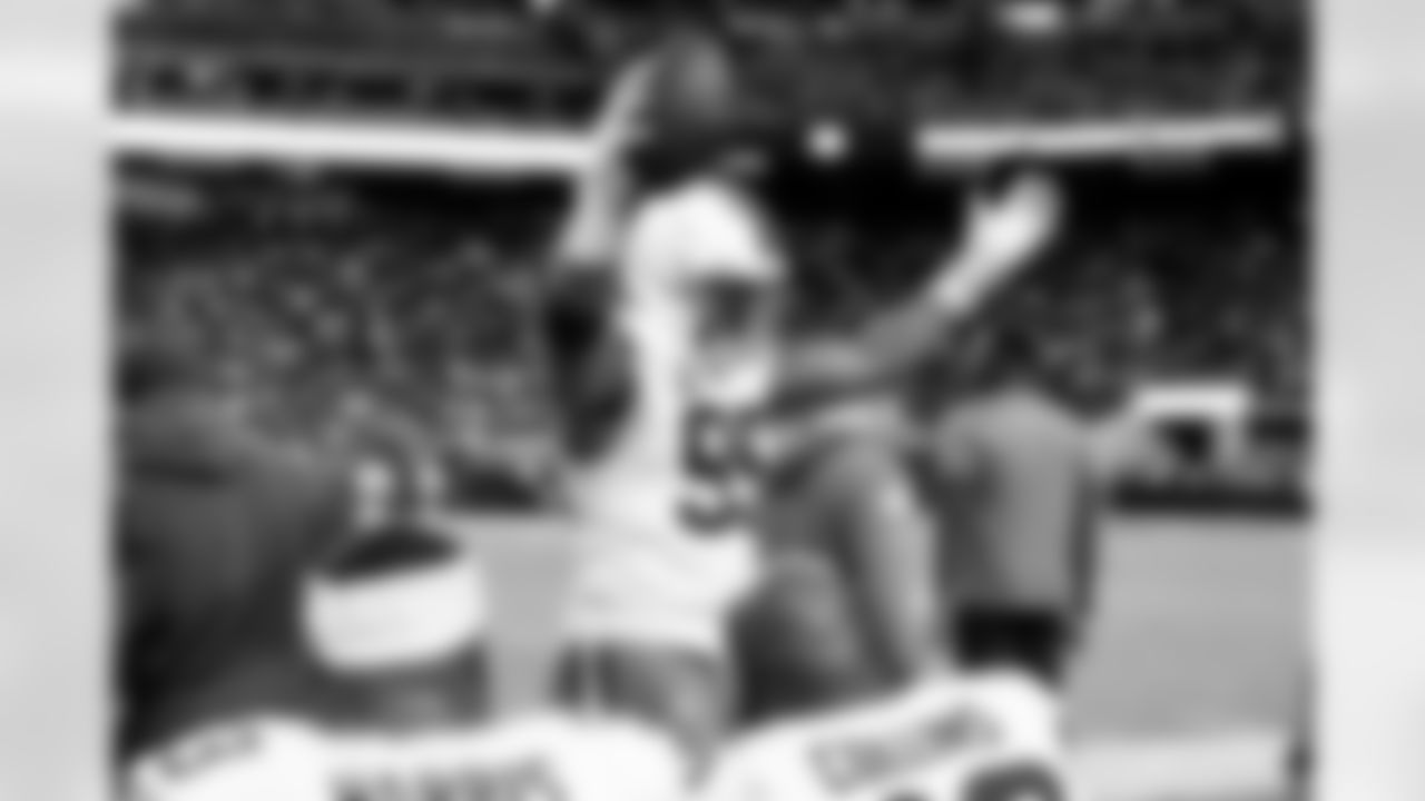 Defensive end Myles Garrett (95) during a NFL football game between the Cleveland Browns and Las Vegas Raiders on November 23, 2025 at Allegiant Stadium. The Browns won 24-10.