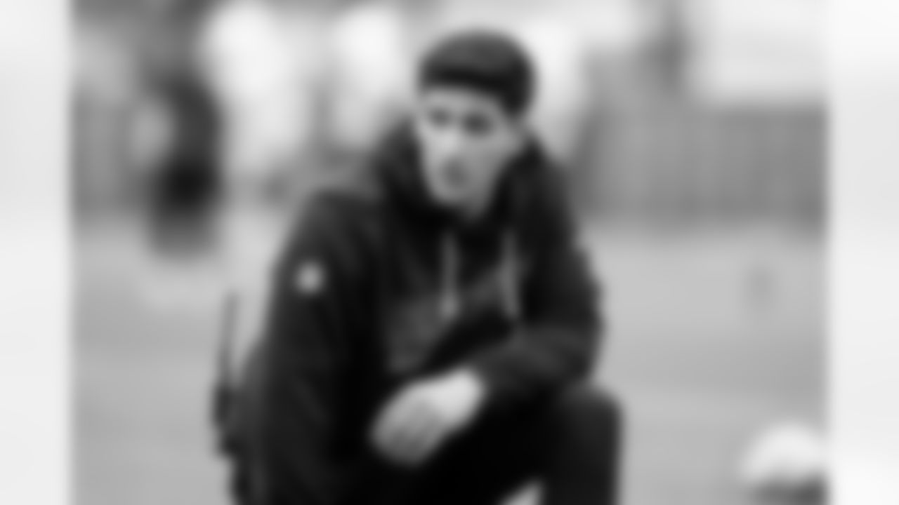 Equipment Intern Sasoun Tcholakian during practice at CrossCountry Mortgage Campus on November 20, 2025.