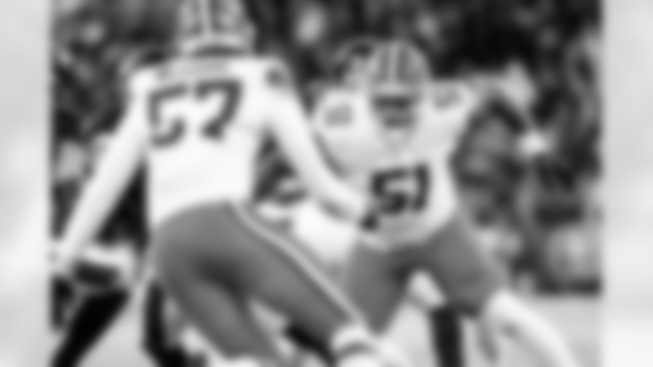 Defensive tackle Mike Hall Jr. (51)