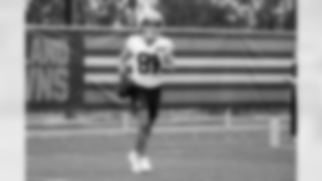 Wide receiver Luke Floriea (81) during practice at CrossCountry Mortgage Campus on November 3, 2025.