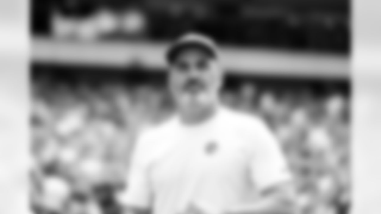 Head Coach Kevin Stefanski before a preseason NFL football game between the Cleveland Browns and Philadelphia Eagles on August 16, 2025 at Lincoln Financial Field.