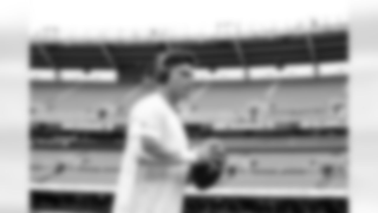 Quarterback Dillon Gabriel (5) before a preseason NFL football game between the Los Angeles Rams and Cleveland Browns on August 23, 2025 at Huntington Bank Field.