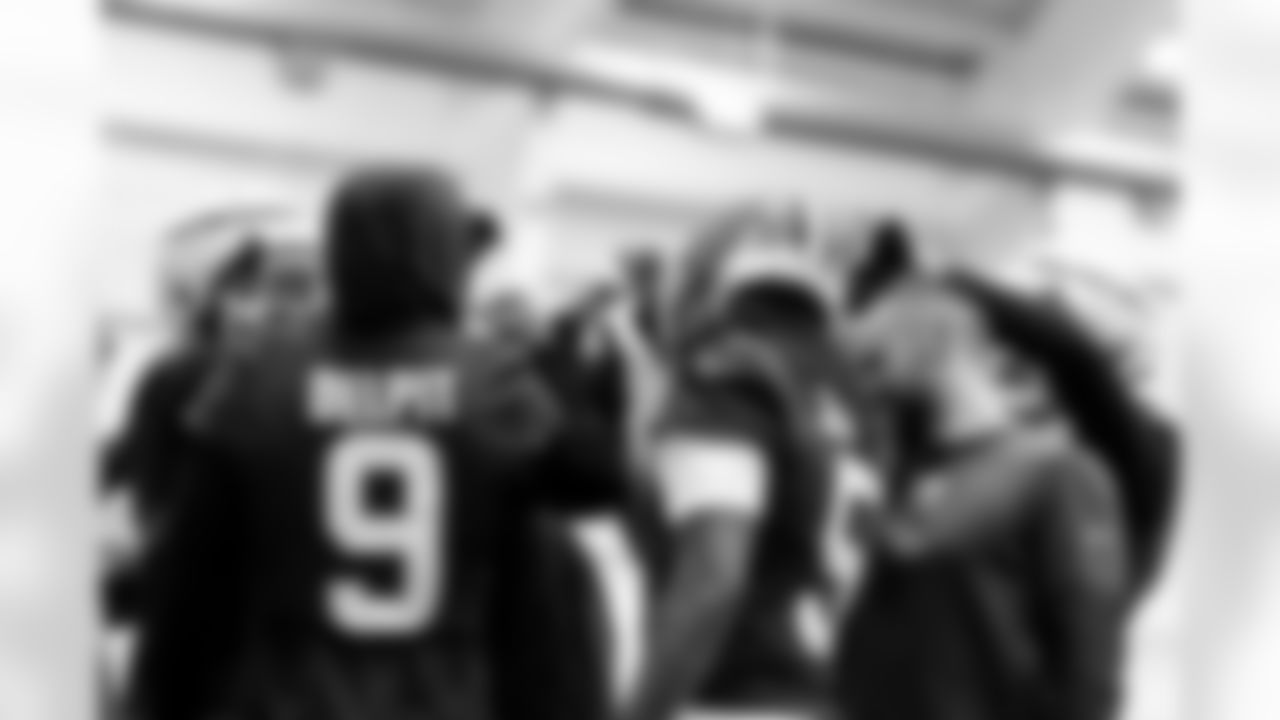 The safeties during practice at CrossCountry Mortgage Campus on December 31, 2025.