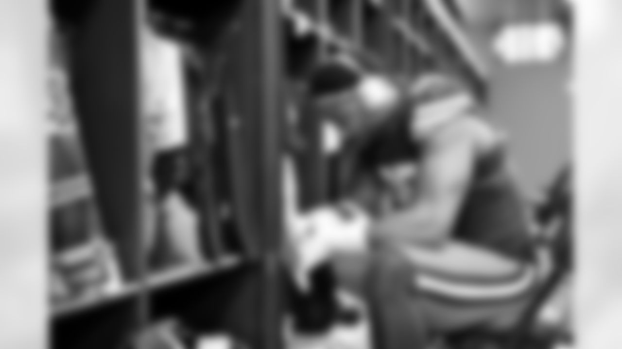 Defensive end Myles Garrett (95) before a NFL football game between the Pittsburgh Steelers and Cleveland Browns on December 28, 2025 at Huntington Bank Field.