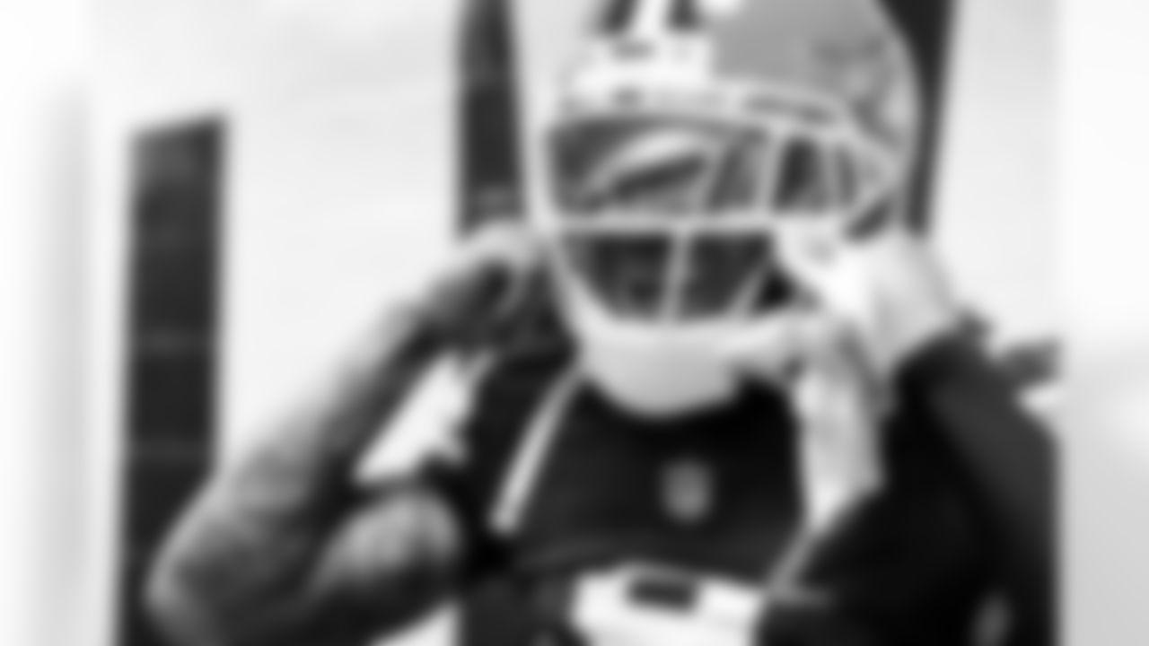 Safety Grant Delpit (9) before a NFL football game between the Baltimore Ravens and Cleveland Browns on November 16, 2025 at Huntington Bank Field.