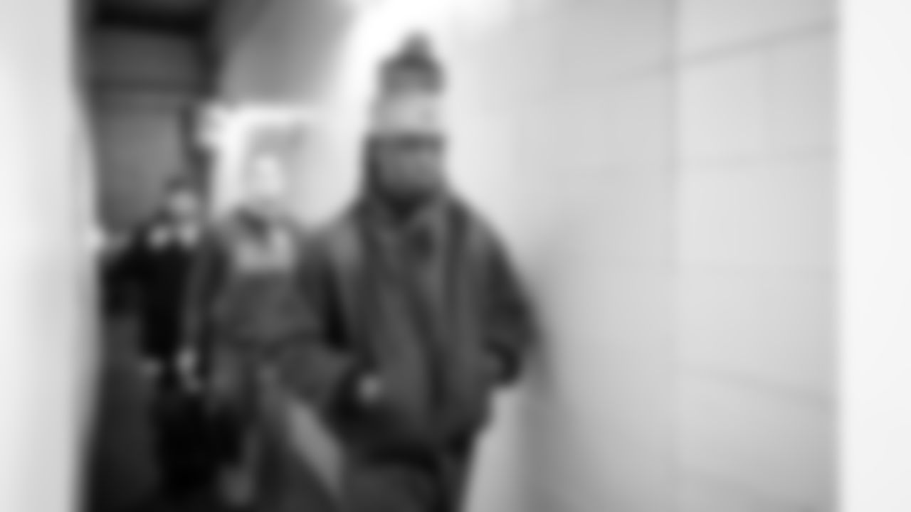 Wide receiver Jerry Jeudy (3) before a NFL football game between the Cleveland Browns and Chicago Bears on December 14, 2025 at Soldier Field.