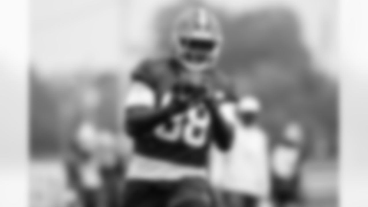 Tight end Harold Fannin Jr. (88) during the sixth day of OTAs at CrossCountry Mortgage Campus on June 6, 2025.