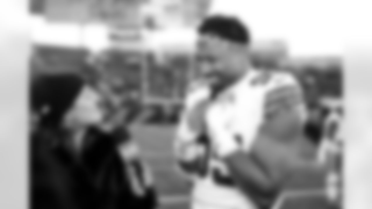 The Browns celebrate after a NFL football game between the Cleveland Browns and Cincinnati Bengals on January 4, 2026 at Paycor Stadium.