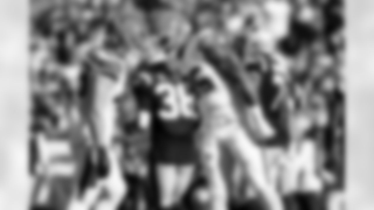 Linebacker Carson Schwesinger (49) and Defensive end Myles Garrett (95) during a NFL football game between the Cleveland Browns and New England Patriots on October 26, 2025 at Gillette Stadium. The Browns lost 13-32.