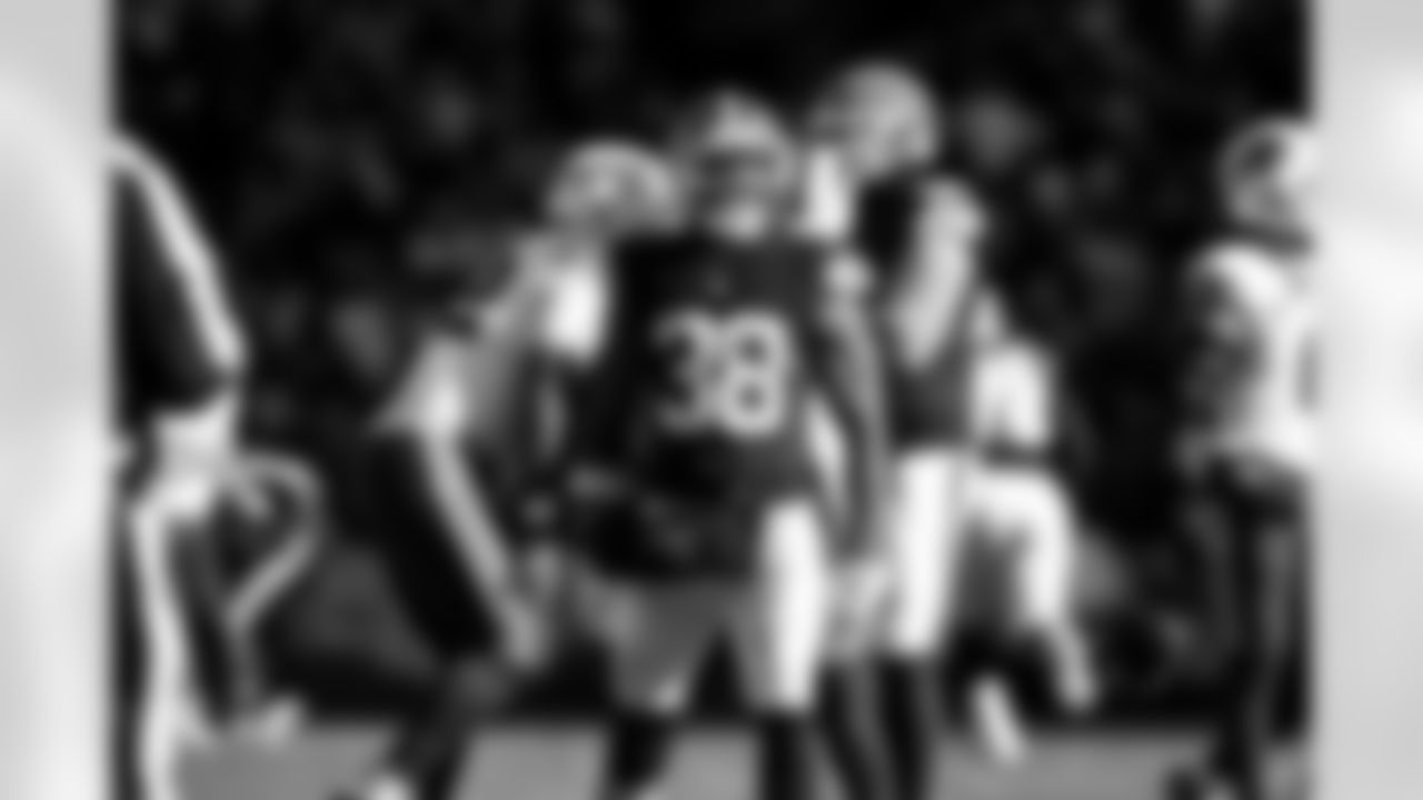 Running back Trayveon Williams (38) during a NFL football game between the Buffalo Bills and Cleveland Browns on December 21, 2025 at Huntington Bank Field.