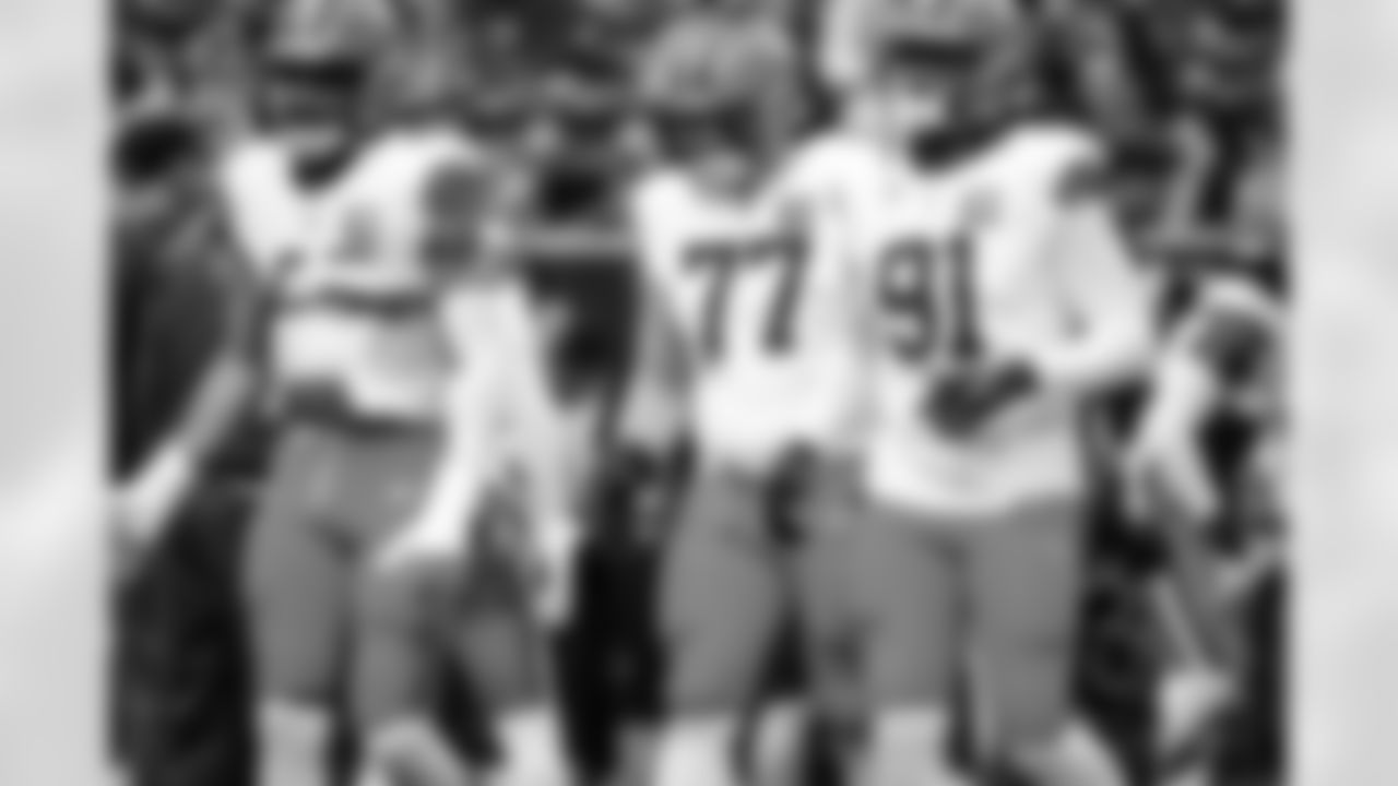 Offensive guard Wyatt Teller (77) before a NFL Wild Card playoff football game between the Cleveland Browns and Houston Texans on January 13, 2024 at NRG Stadium.