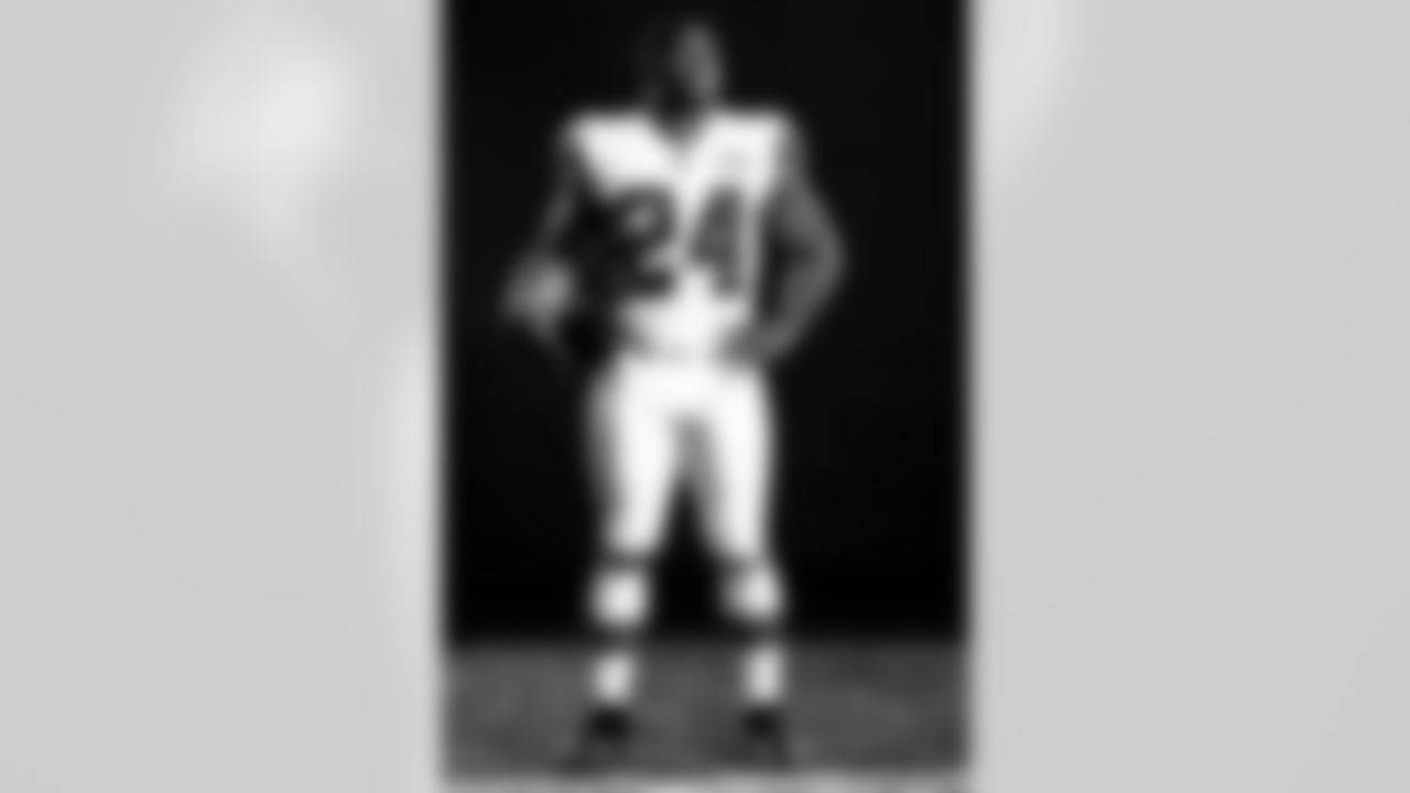 1946 Jersey Reveal Photoshoot