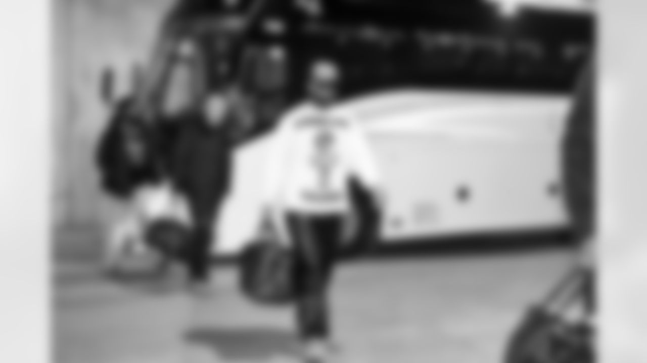 Linebacker Easton Mascarenas-Arnold (42) before a NFL football game between the Cleveland Browns and Chicago Bears on December 14, 2025 at Soldier Field.