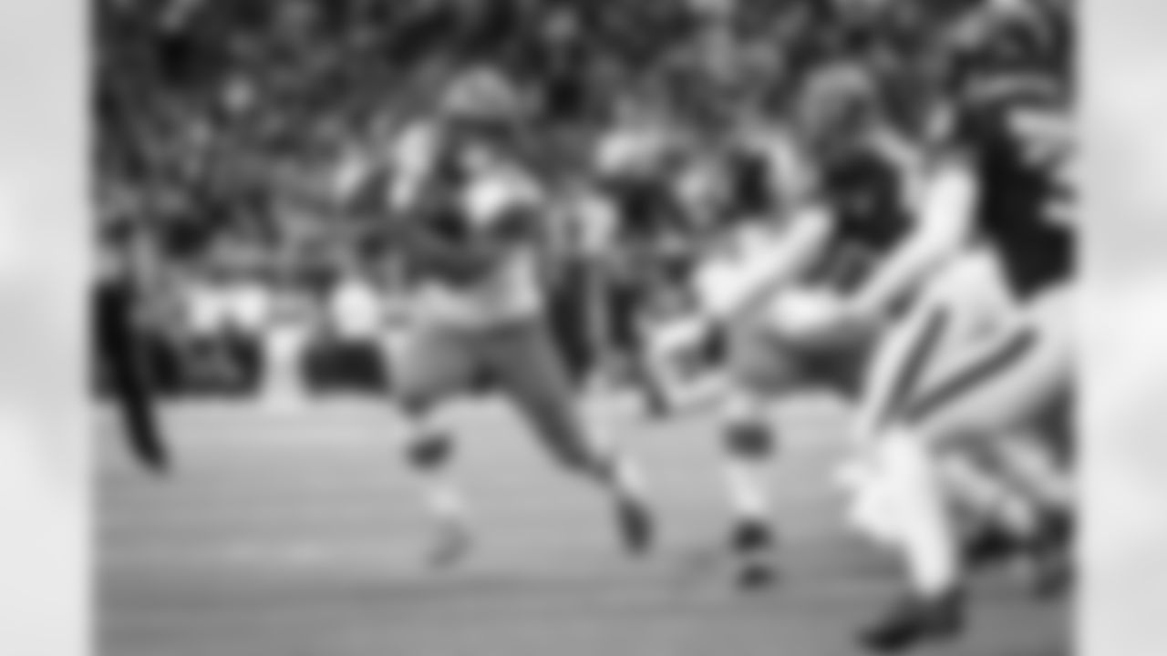 Running back Kareem Hunt (27) during a NFL Wild Card playoff football game between the Cleveland Browns and Houston Texans on January 13, 2024 at NRG Stadium.