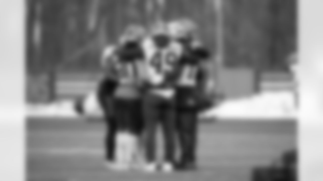 The linebackers during practice at CrossCountry Mortgage Campus on December 17, 2025.