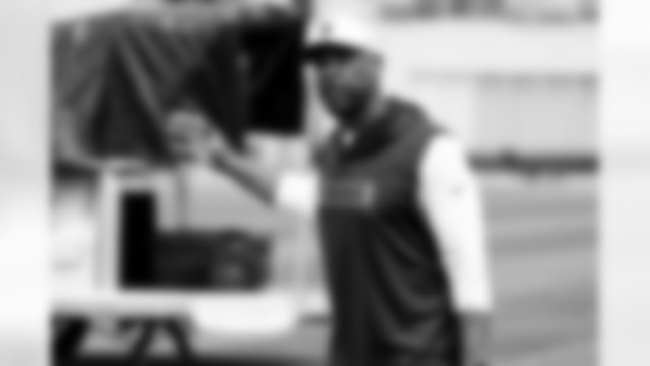 Assistant Offensive Line Coach Ben Wilkerson during fieldwork in Phase II of the offseason at CrossCountry Mortgage Campus on May 12, 2025.
