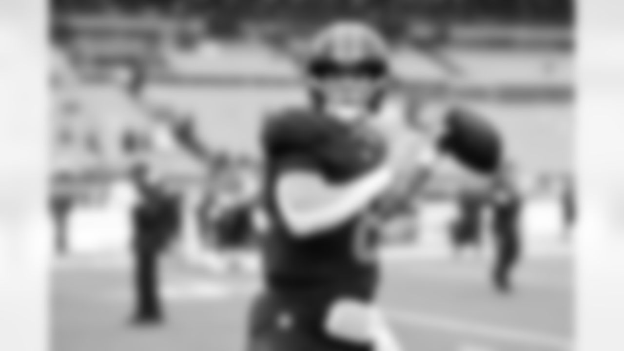 Quarterback Dillon Gabriel (8) before a NFL football game between the Miami Dolphins and Cleveland Browns on October 19, 2025 at Huntington Bank Field.