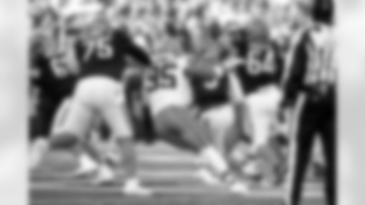 Defensive end Myles Garrett (95) during a NFL football game between the Cleveland Browns and Cincinnati Bengals on January 4, 2026 at Paycor Stadium.