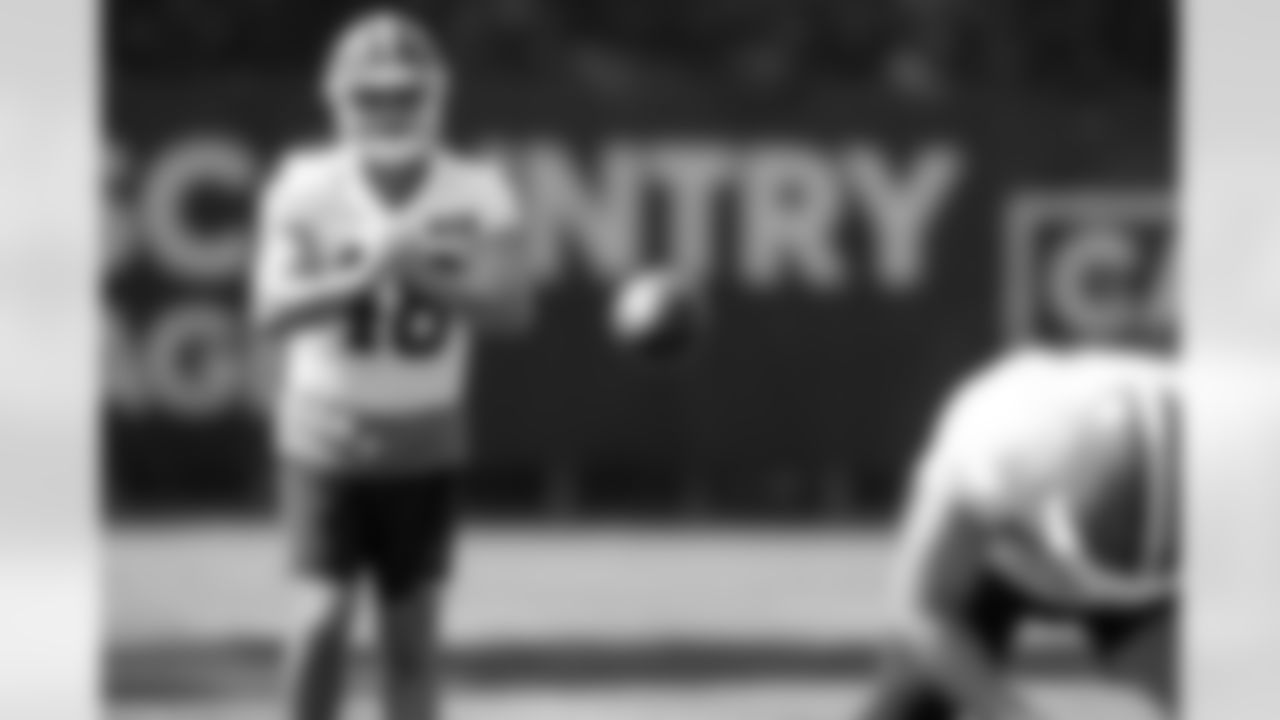 Long snapper Brent Matiscik (48) during the second day of mandatory minicamp at CrossCountry Mortgage Campus on June 11, 2025.