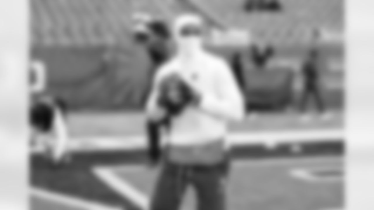 Quarterback Shedeur Sanders (12) before a NFL football game between the Cleveland Browns and Chicago Bears on December 14, 2025 at Soldier Field.