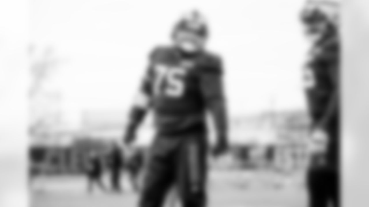 Offensive guard Joel Bitonio (75) during practice at CrossCountry Mortgage Campus on December 26, 2024.