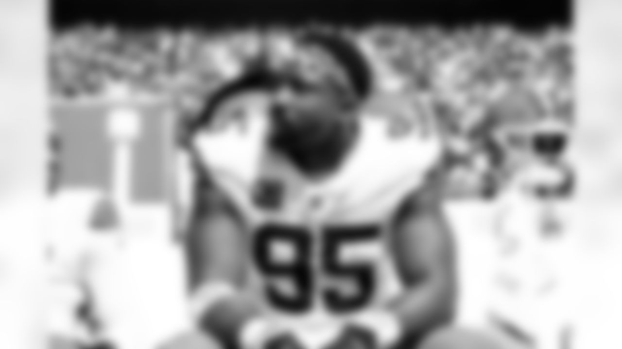 Defensive end Myles Garrett (95) before a NFL football game between the Cleveland Browns and Baltimore Ravens on September 14, 2025 at M&T Bank Stadium. The Browns lost 17-41.