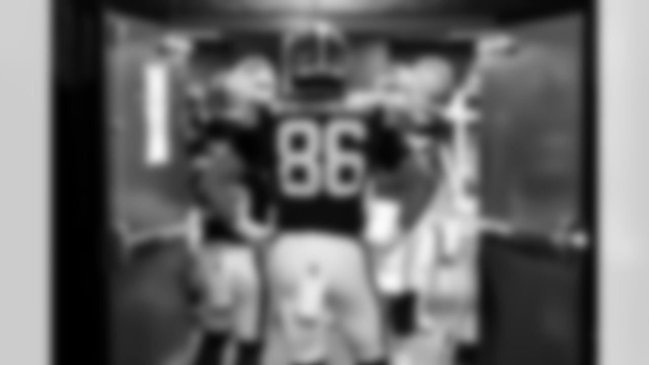 Tight end Blake Whiteheart (86) before a preseason NFL football game between the Cleveland Browns and Philadelphia Eagles on August 16, 2025 at Lincoln Financial Field.