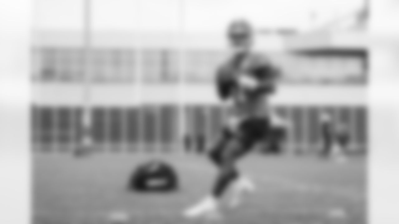 Quarterback Dorian Thompson-Robinson (17) during practice at CrossCountry Mortgage Campus on August 29, 2024.