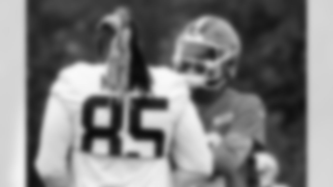 Tight end David Njoku (85) and Quarterback Shedeur Sanders (12) during Day 17 of Training Camp at CrossCountry Mortgage Campus on August 21, 2025.