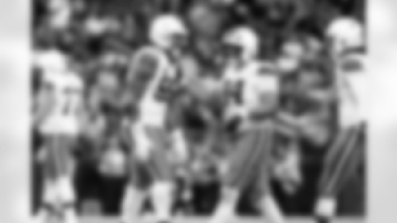 Defensive end Myles Garrett (95) and Defensive tackle Mason Graham (94) during a NFL football game between the Cleveland Browns and Las Vegas Raiders on November 23, 2025 at Allegiant Stadium. The Browns won 24-10.