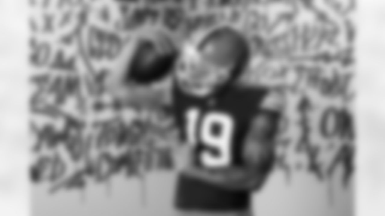 Wide receiver Cedric Tillman (19) during 2025 Media Day at CrossCountry Mortgage Campus on June 9, 2025.