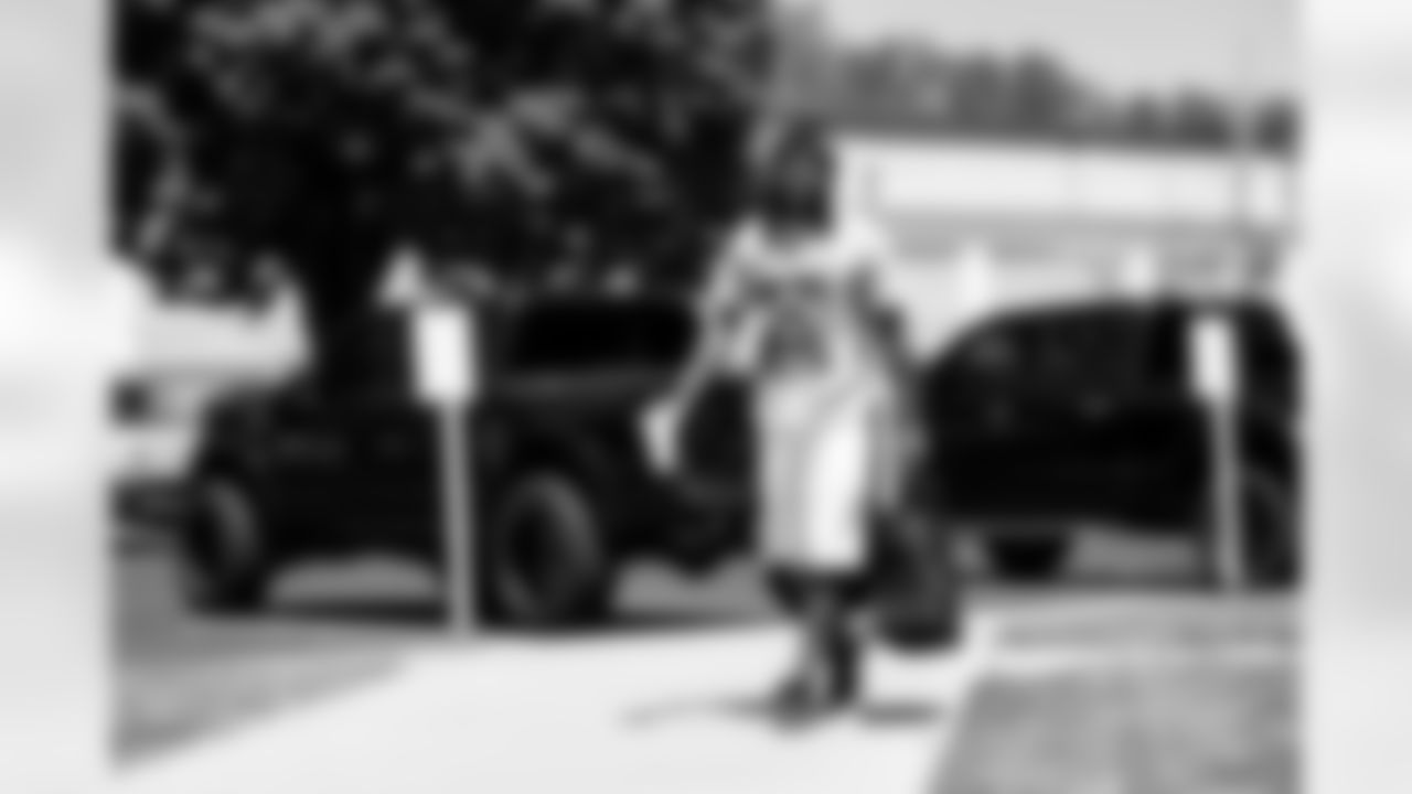 Cornerback Martin Emerson Jr. (1) reports for Training Camp at CrossCountry Mortgage Campus on July 22, 2025.