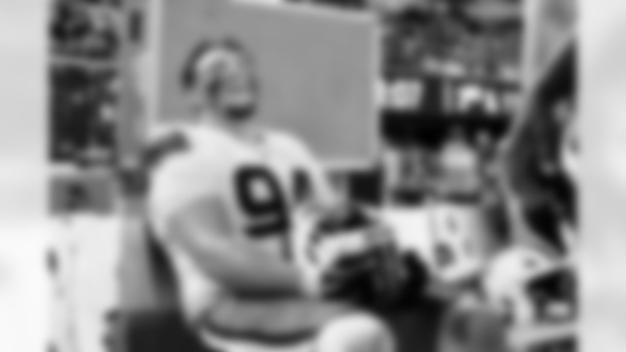 Defensive tackle Mason Graham (94) during a NFL football game between the Cleveland Browns and Las Vegas Raiders on November 23, 2025 at Allegiant Stadium. The Browns won 24-10.