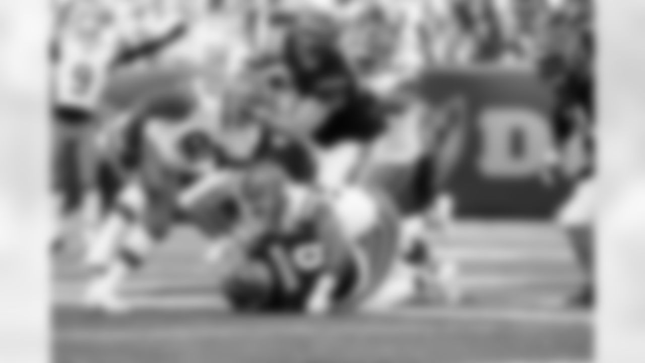 Defensive end Myles Garrett (95) during a NFL football game between the Cleveland Browns and Cincinnati Bengals on January 4, 2026 at Paycor Stadium. The Browns won 20-18.