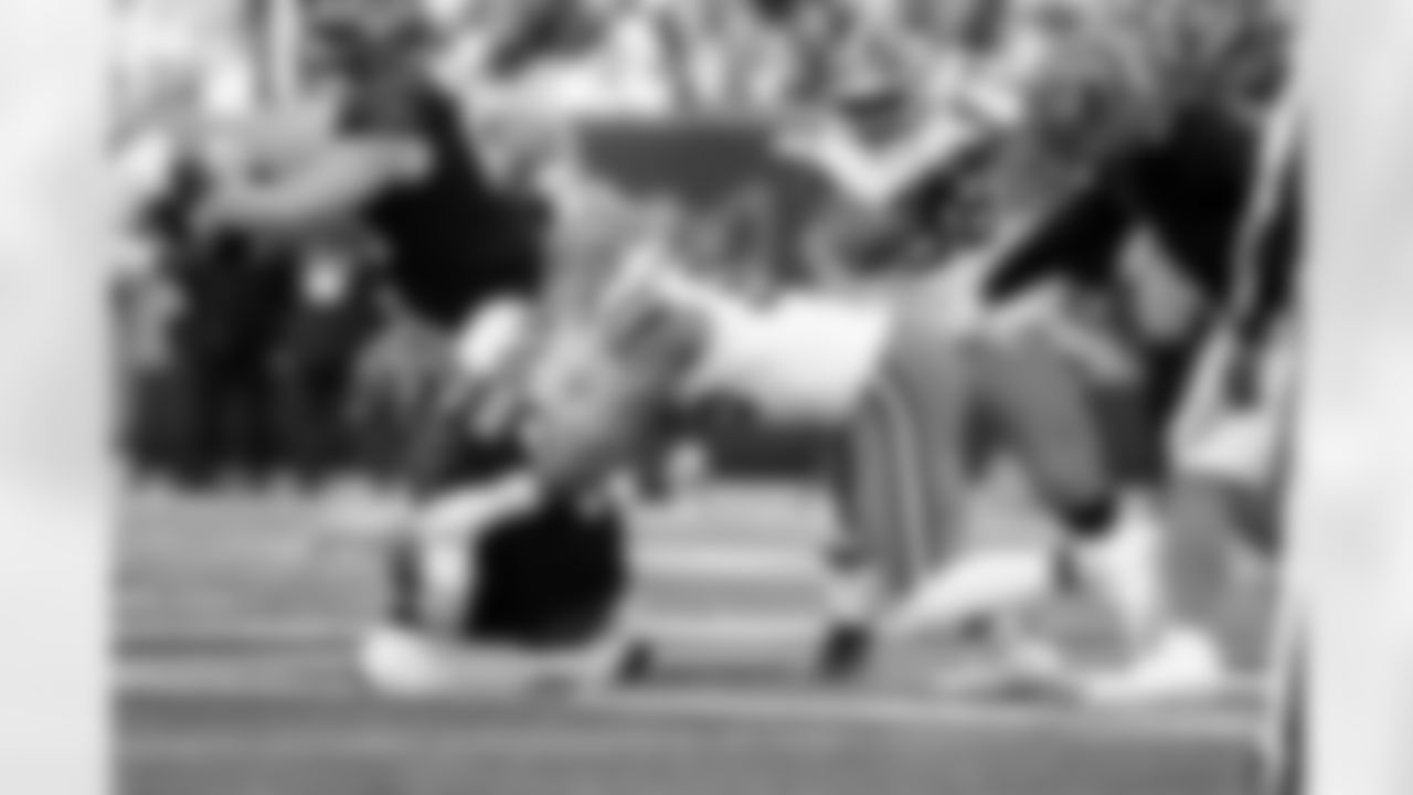 Defensive end Myles Garrett (95) during a NFL football game between the Cleveland Browns and Cincinnati Bengals on January 4, 2026 at Paycor Stadium. The Browns won 20-18.