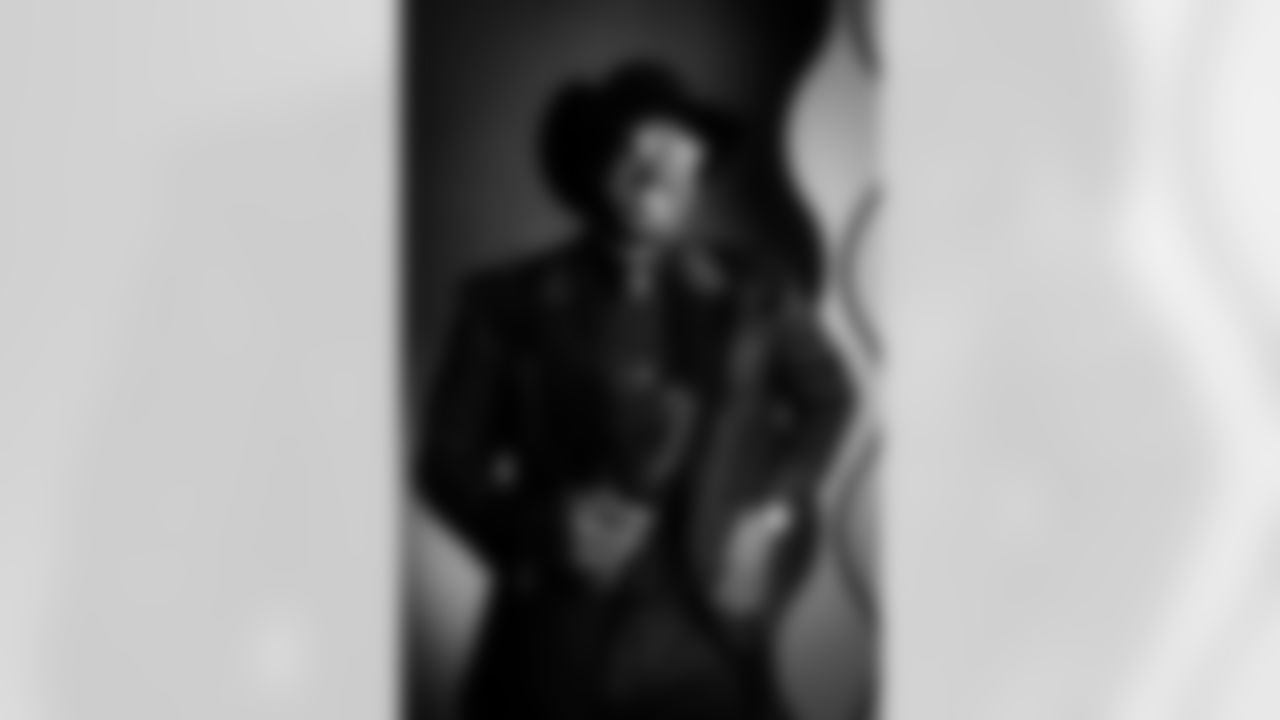 AP Defensive Player of the Year Cleveland Browns defensive end Myles Garrett (95) poses for a portrait during the NFL Honors awards show on Thursday, February 5, 2026 in San Francisco.