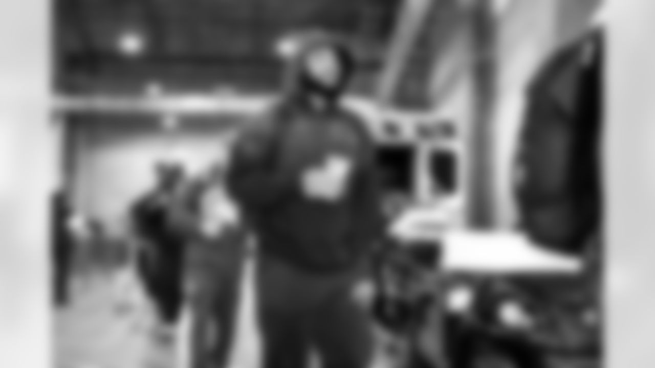 Linebacker Easton Mascarenas-Arnold (42) before a NFL football game between the Cleveland Browns and Cincinnati Bengals on January 4, 2026 at Paycor Stadium.