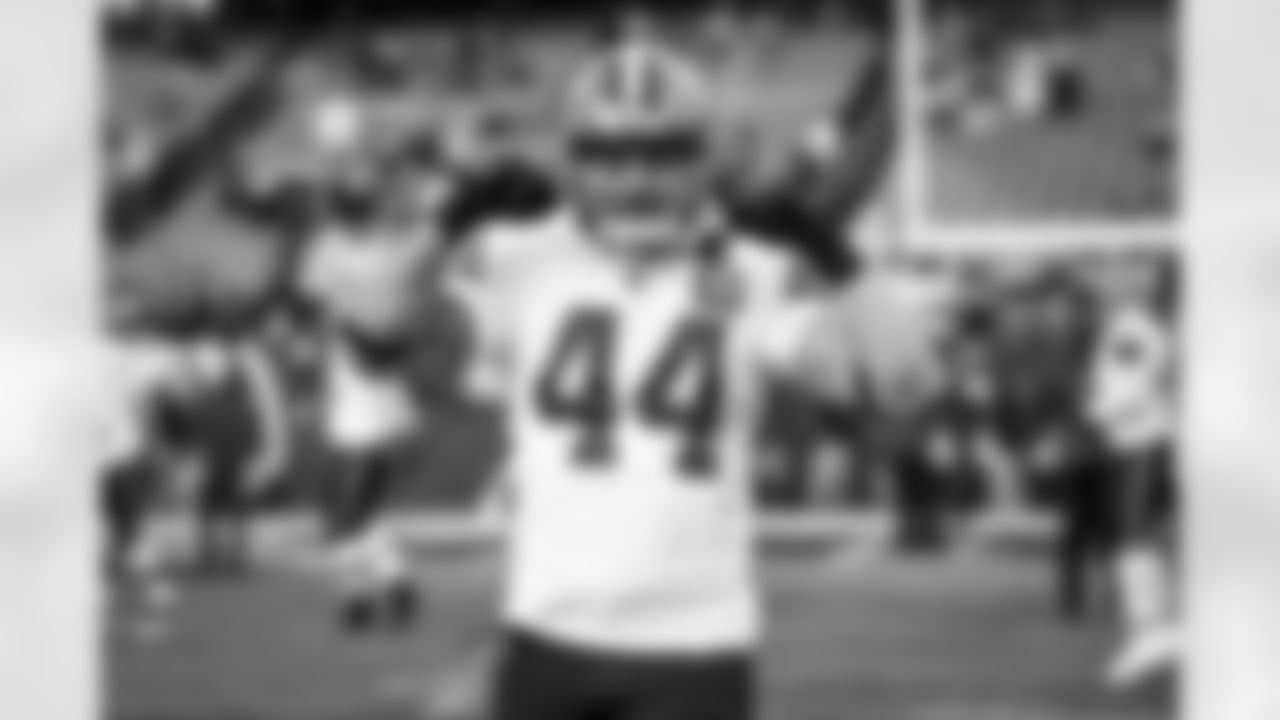 Linebacker Sione Takitaki (44) before a NFL football game between the Cleveland Browns and Cincinnati Bengals on January 7, 2024 at Paycor Stadium.