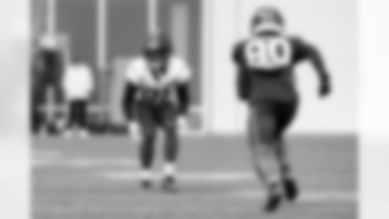 Cornerback Denzel Ward (21) during practice at CrossCountry Mortgage Campus on October 15, 2025.