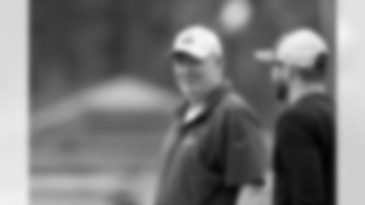 Quarterback Coach Bill Musgrave during the sixth day of OTAs at CrossCountry Mortgage Campus on June 6, 2025.