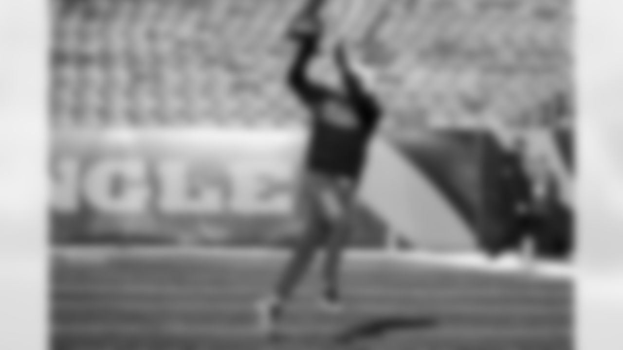 Wide receiver Isaiah Bond (16) before a NFL football game between the Cleveland Browns and Cincinnati Bengals on January 4, 2026 at Paycor Stadium.