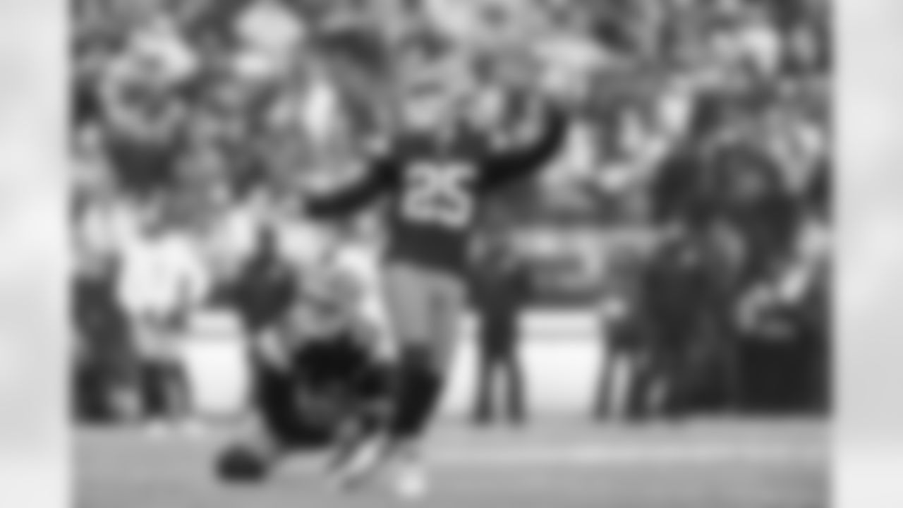 Kicker Andre Szmyt (25) and Punter Corey Bojorquez (13) during a NFL football game between the Pittsburgh Steelers and Cleveland Browns on December 28, 2025 at Huntington Bank Field.