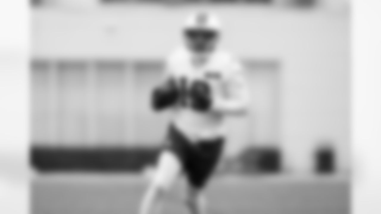 Wide receiver Cedric Tillman (19) during practice at CrossCountry Mortgage Campus on November 20, 2025.