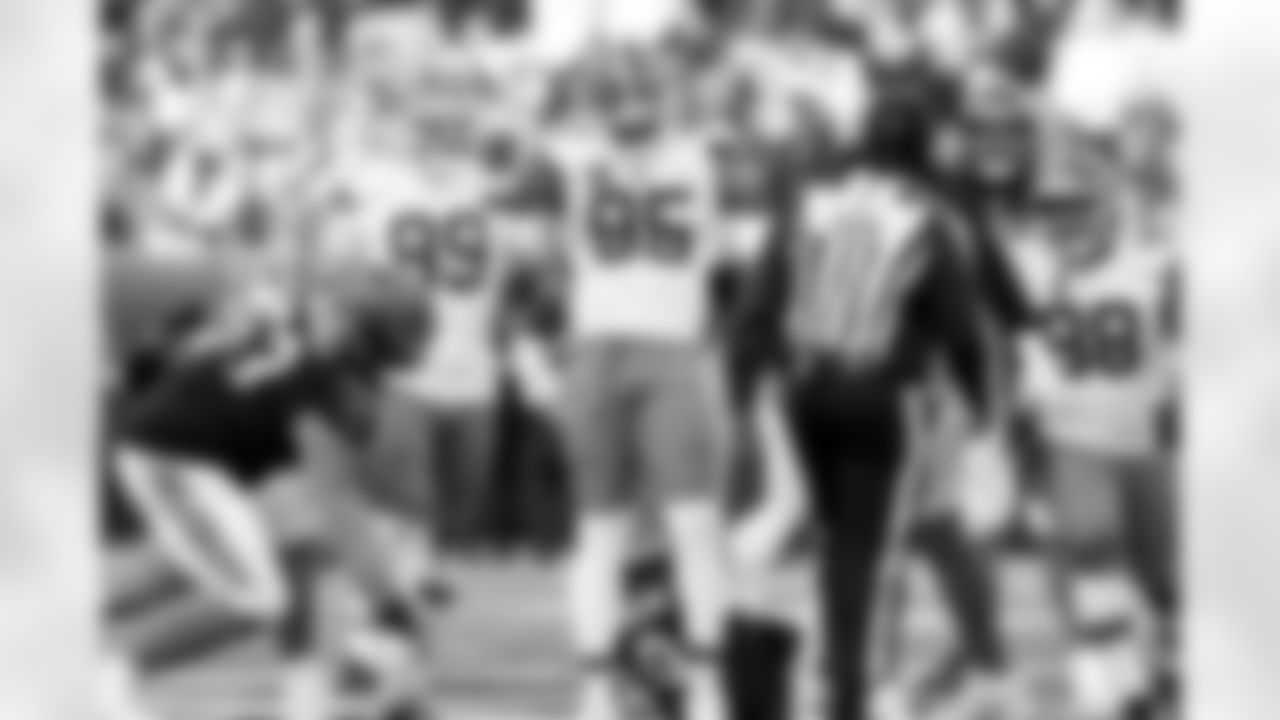 Defensive end Myles Garrett (95) during a NFL football game between the Cleveland Browns and Cincinnati Bengals on January 4, 2026 at Paycor Stadium. The Browns won 20-18.