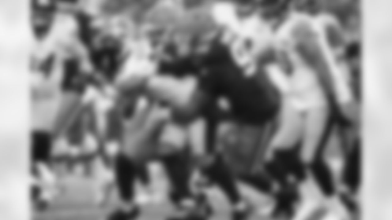 Defensive end Alex Wright (91) during a NFL football game between the Pittsburgh Steelers and Cleveland Browns on December 28, 2025 at Huntington Bank Field.