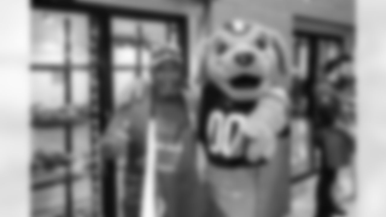 Thanksgiving at the Food Bank at the Greater Cleveland Food Bank Community Resource Center in Cleveland, Ohio on November 25, 2025.