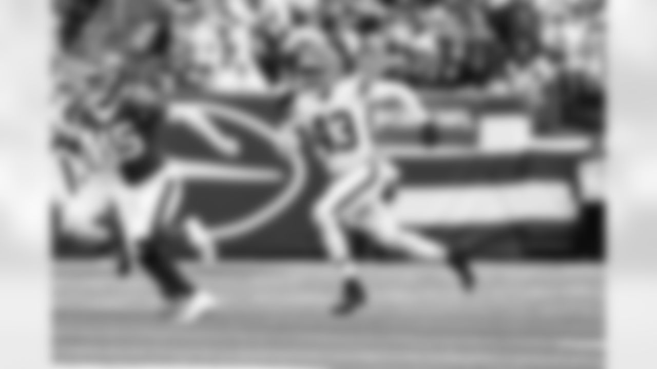 Linebacker Mohamoud Diabate (43) during a NFL football game between the Cleveland Browns and New York Jets on November 9, 2025 at MetLife Stadium.